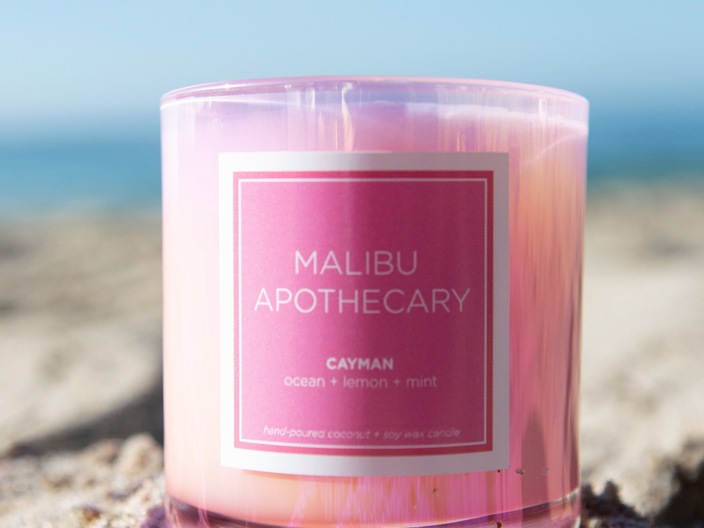 Iridescent Pink Candle in Cayman scent